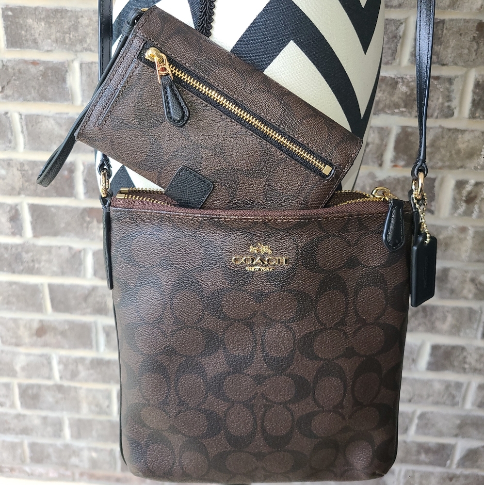 COACH PURSE & MATCHING WALLET